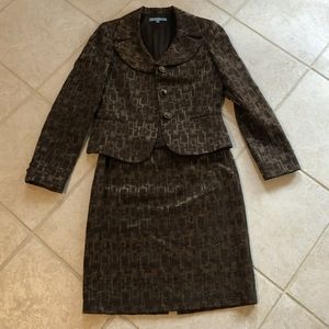 Brown 2 piece suit